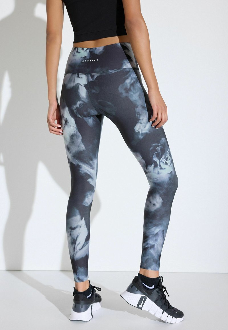 Next YOGA - Legging - black white