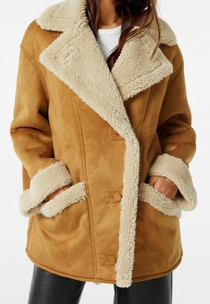Bershka Wintermantel - light brown
