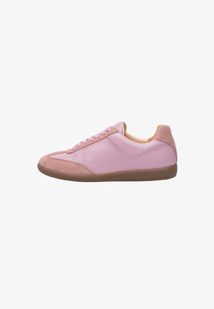 Pink leather and suede sneaker with round toe, lace closure, and tan accents. Features a textured rubber sole and subtle brand detailing.