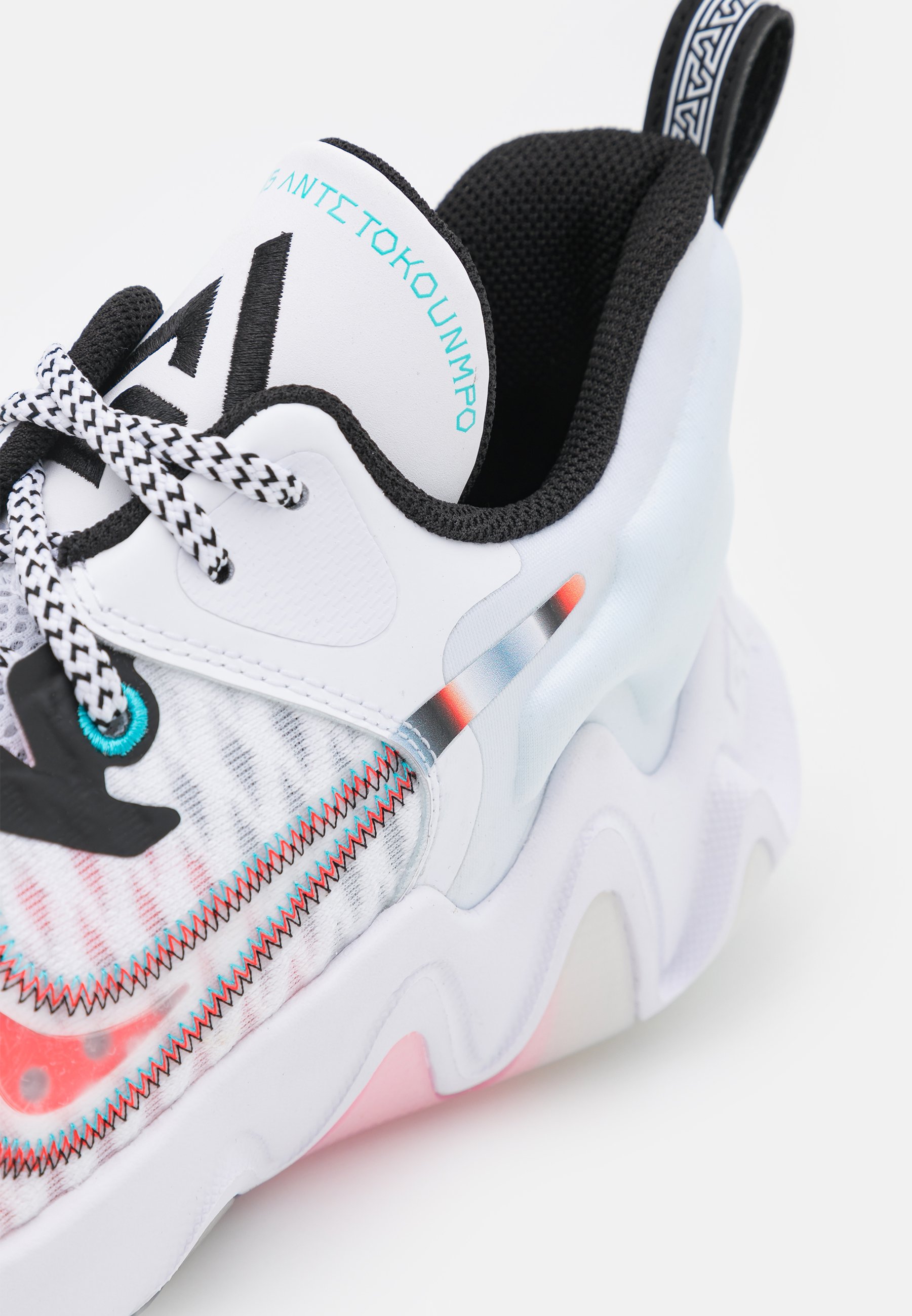 women giannis basketball shoes