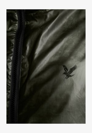 Lyle & Scott, HEAT REACTIVE SHELL JACKET - Leichte Jacke - dark sediment/ laser beam