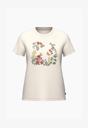 Krämfärgad bomulls t-shirt med ett blommigt mönster av röda, gula och blå blommor samt fjärilar; märkt med en grön Levi's tag.