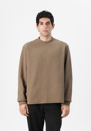 LAARK - Collegepaita - brown