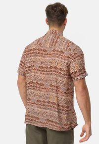 INDICODE JEANS KURZARM INWALLI - Majica - coffee bean