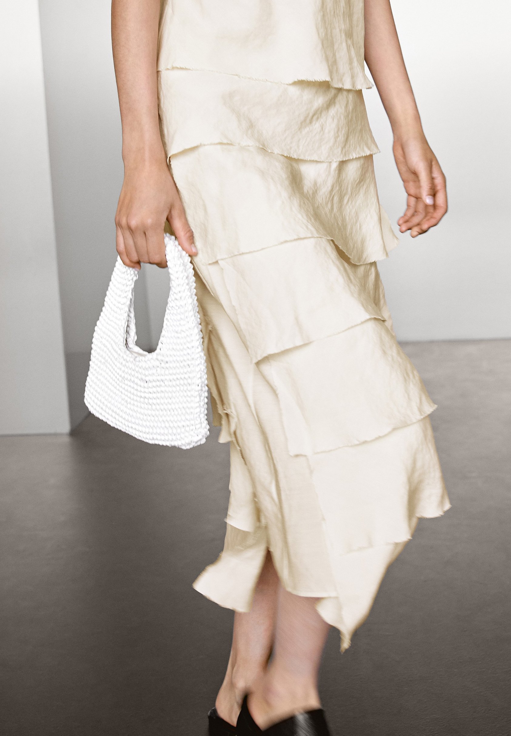 Massimo Dutti FLOWING WITH RUFFLES - Day dress - beige