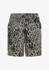 KCMILLE - Shorts - moonstruck black animal