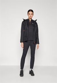 Salewa PUEZ CATINACCIO JACKET - Lauko striukė - black out