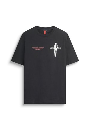 BOXY IN RED TAG - Print T-shirt - black
