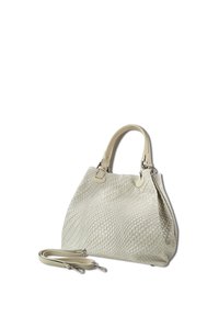Witte geweven handtas met gladde leren handvatten, afneembare schouderriem en textuur aan het oppervlak. Voorzien van een ruim hoofdvak.