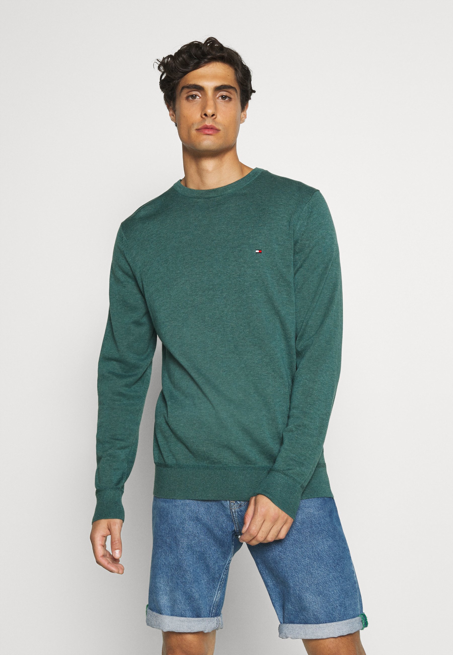 hilfiger crew neck