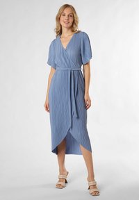 YAS OLINDA - Freizeitkleid - hellblau