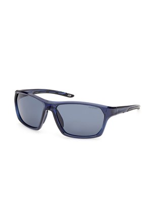 Blaue rechteckige polarisierte Sonnenbrille mit dunklen Gläsern und leicht gebogenen Bügeln auf weißem Hintergrund.