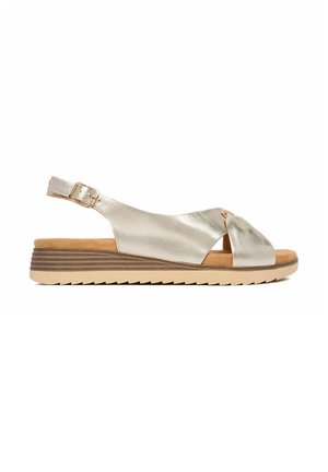 Lasocki, LASOCKI WOMEN'S SANDALS GOLD - Platform sandals - gold-coloured