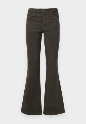 Calças de veludo cotelê com flare em verde oliva escuro, com fecho de botão e zíper, cinco bolsos e uma textura ribbed subtil.