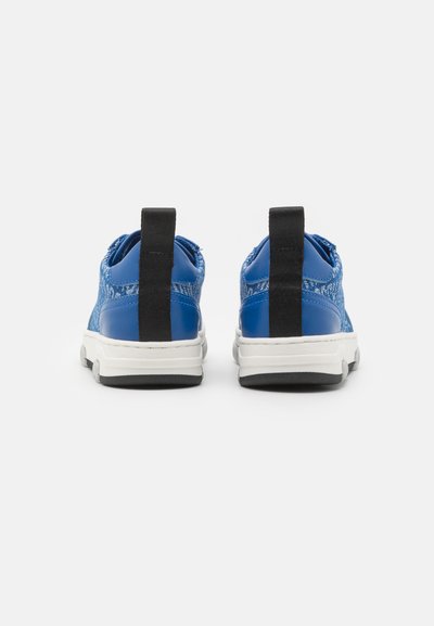 MOSCHINO UNISEX - Sneakers basse - denim/white