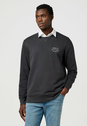 Wrangler LONG SLEEVE EMBROIDERY CREW  - Sweatshirt - faded black