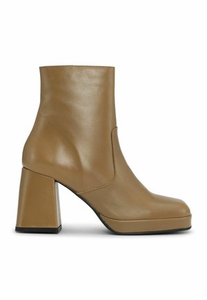 Gležnjače s platformom - taupe