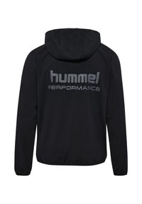 Schwarze Kapuzenjacke mit langen Ärmeln, elastischen Bündchen und reflektierendem "hummel PERFORMANCE" Schriftzug auf dem Rücken.