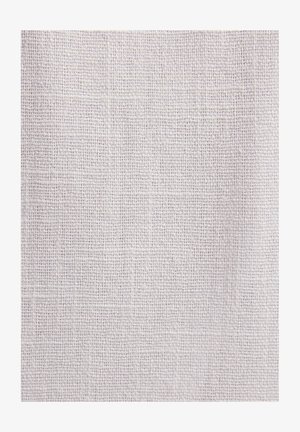 Tela de lino gris claro con un tejido texturizado, que presenta un sutil patrón de cuadrícula. El material parece suave y transpirable.