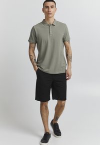 Solid SDBISHOP REGULAR FIT - Kratke hlače - true black