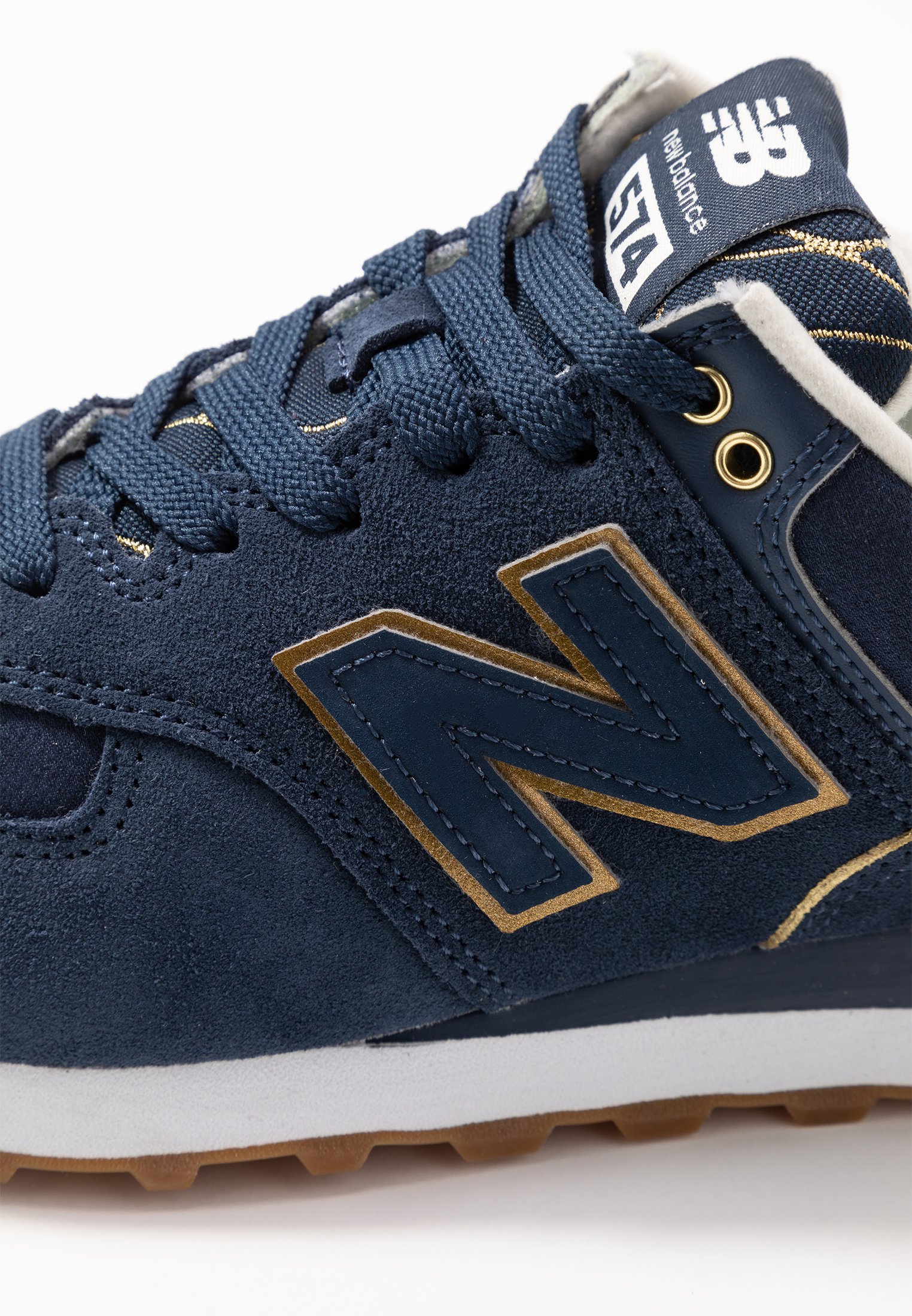 newbalance navy