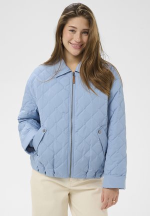 ARWEN - Viegla jaka - rain washed