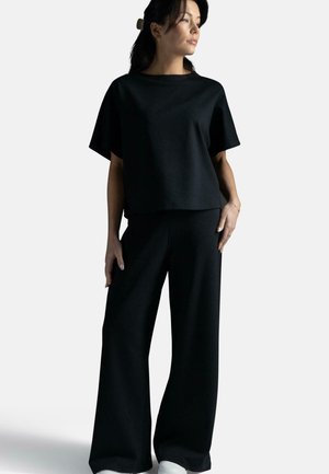 LOUNGE BY CLASSY PANTS - Housut - black