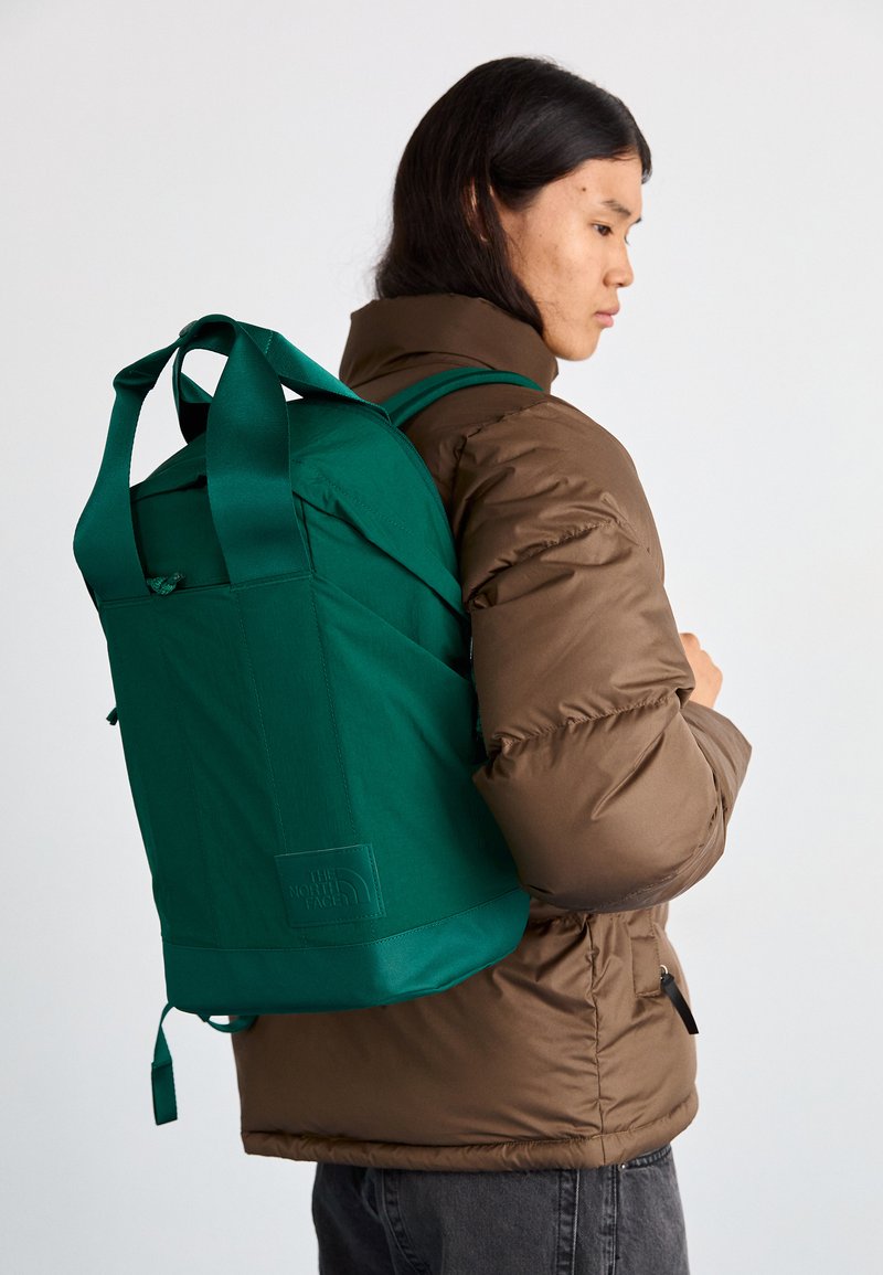 north face backpack hunter green THE Jester Pro Bottle mesh and fleece Green The North Face Backpacks