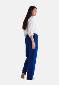 Monoprix Pantalon classique - electrique