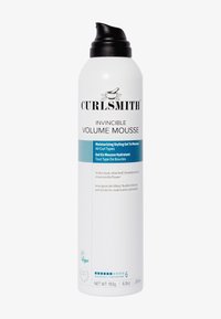 Curlsmith Invincible Volume Mousse in einem zylindrischen weißen Behälter, mit schwarzem Text, einem Pumpverschluss und türkisfarbenen Akzenten. 200 ml Fassungsvermögen.