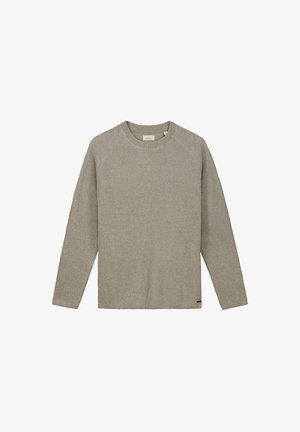 Beige strikkegenser med rund halsutskjæring, lange raglanermer og et strukturert mønster. Har en liten merkeetikett nederst.