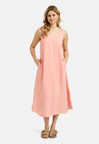 Rosa ärmelloses Midi-Kleid aus strukturiertem Stoff, mit Seitentaschen und lockerer Silhouette. Verfügt über Schulterträger und einen abgerundeten Saum.