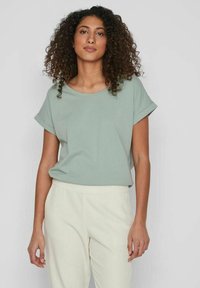 VILA DREAMERS NEW PURE -NOOS - T-shirts basic - green milieu