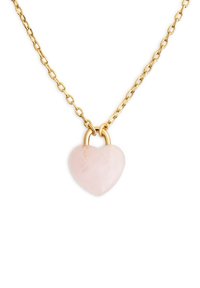 Goldfarbener Kettenanhänger mit einem herzförmigen Rosenquarz-Anhänger. Der Anhänger hat eine glatte Oberfläche und eine leichte Transparenz.