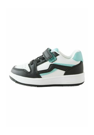 Next, TOUCH FASTENING ELASTIC - REGULAR FIT - Lær-at-gå-sko - new black white
