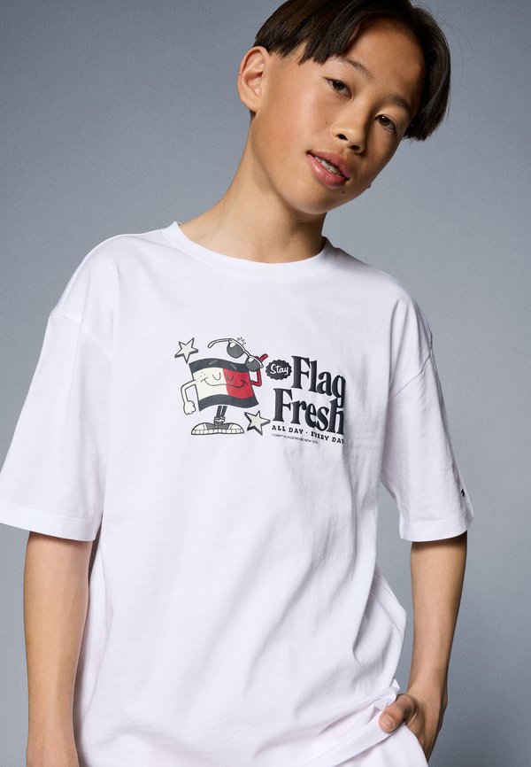 FLAG FUN TEE UNISEX - Print T-shirt