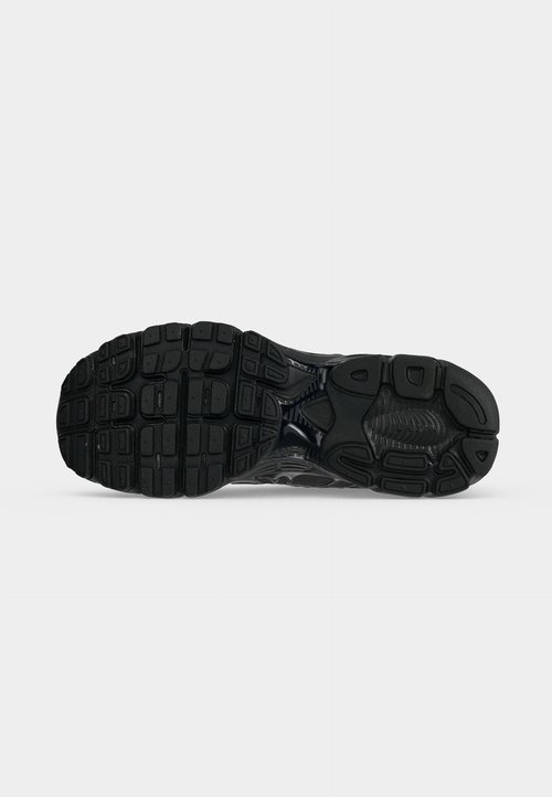 Nike Air Max Moto 2K Black Iron Grey (Women's) — foto 6