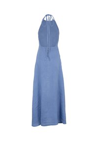 Maxi-jurk in lichtblauwe linnen met een halternek, open rug en verstelbare banden, met een vloeiende rok en een minimalistisch ontwerp.