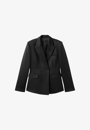 Blazer noir à double boutonnage en tissu lisse, avec un col cranté, deux poches avant et des accents de boutons.