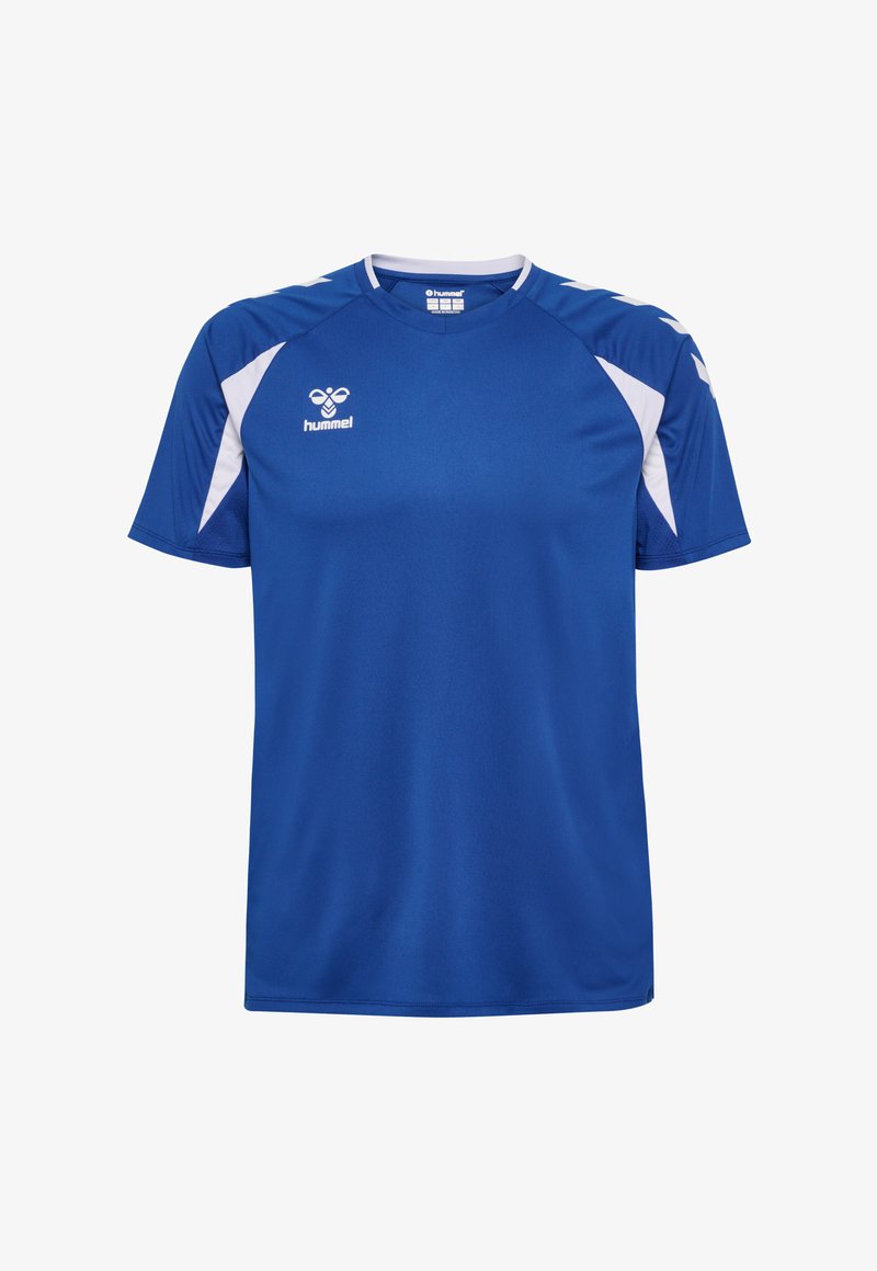 Blå sports-T-shirt med hvide chevronstriber på skuldrene og hvide detaljer under armene, med hummel-logo på brystet.