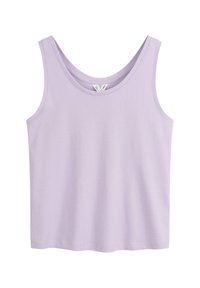Lilafarbener Tank-Top aus weichem, leichtem Stoff. Hat einen runden Ausschnitt und breite Träger, mit gerader Schnittführung und Saum.