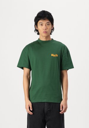 LEGACY STUDIOS UNISEX - Nyomott mintás póló - dark olive