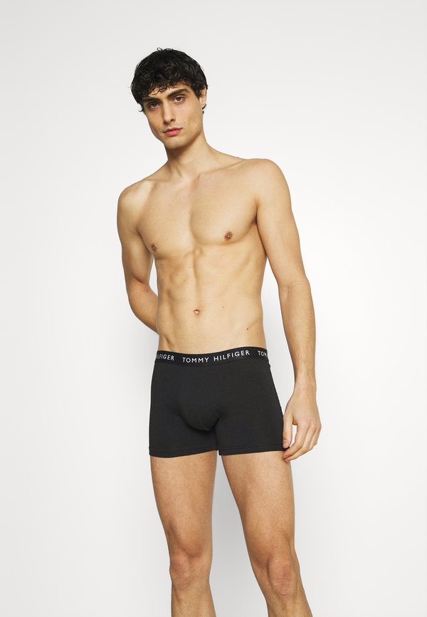 ESSENTIALS TRUNK 3 PACK - Trunks