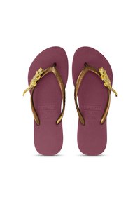 Paars flip-flops met getextureerde zolen, voorzien van bruine banden en een gouden hagedisaccent, versierd met strass op beide banden.