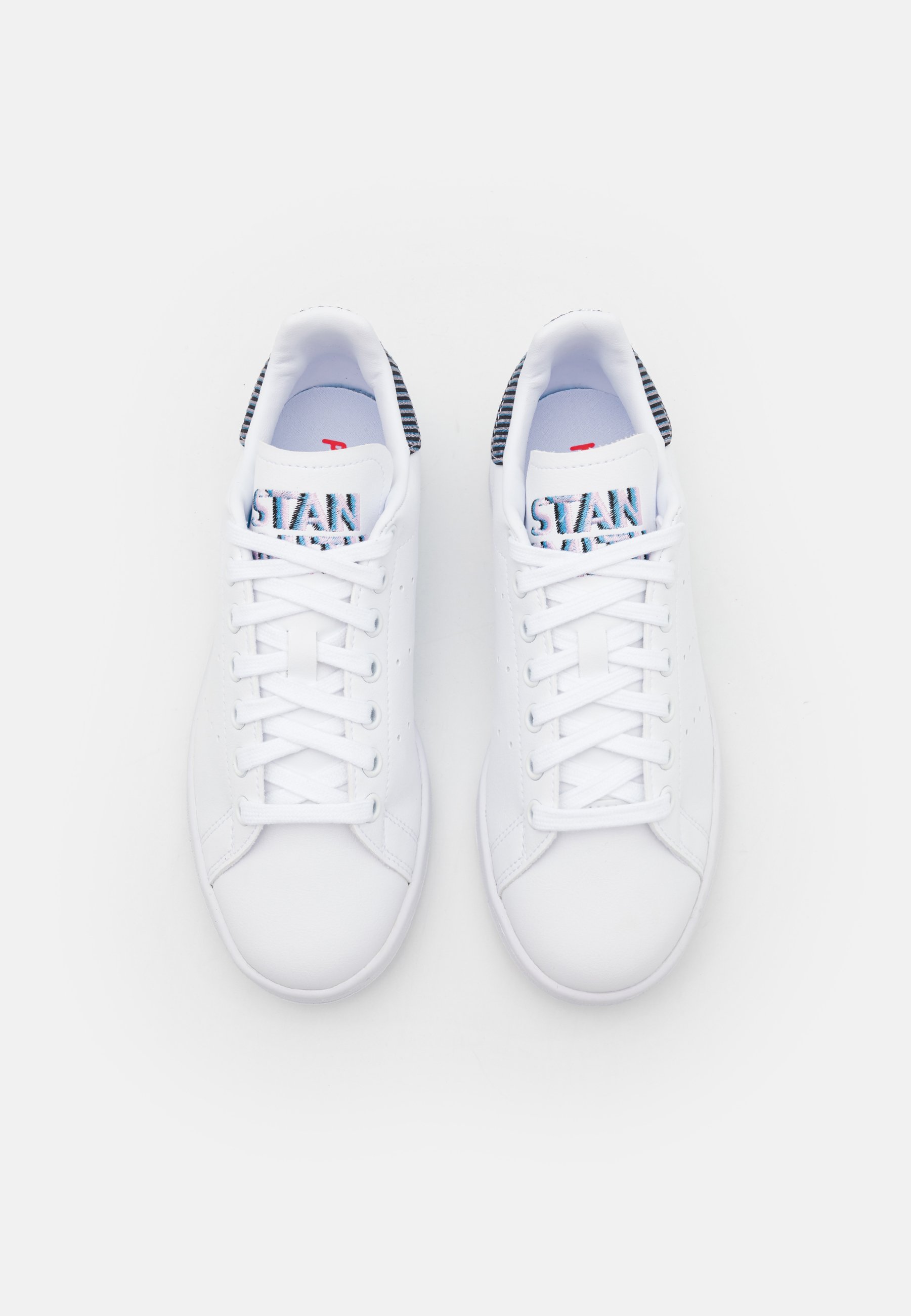 baskets stan smith j