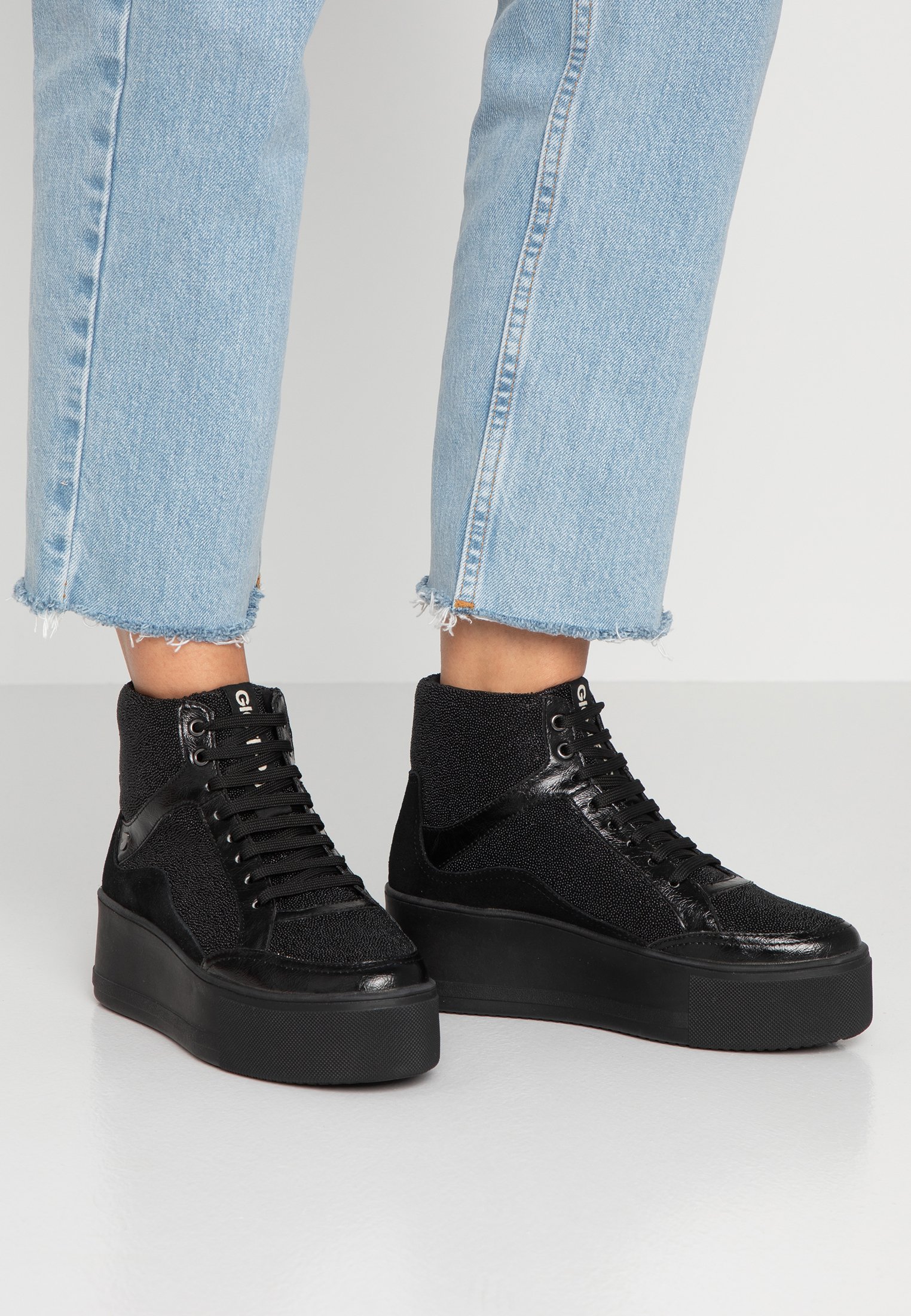 Gioseppo Dames Sneakers SALE • Tot 50% korting