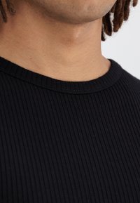 Alpha Industries TANK X-FIT - Top - blakc