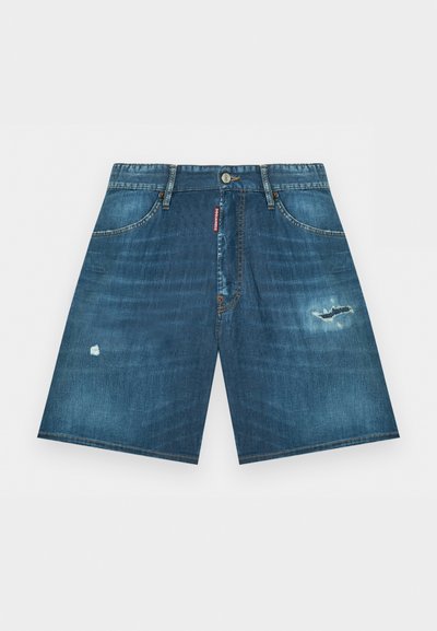 Τζιν σορτς με θηλάκια για ζώνη, δύο μπροστινές τσέπες, κλείσιμο με κουμπί και φθαρμένα σημεία στους μηρούς αριστερά και δεξιά.