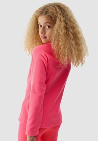 4F - Bluza z polaru