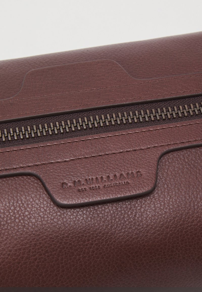 Signature Washbag Farrier Rm Williams Mens Toiletry Bag WILLIAMS